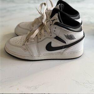 Nike Air Jordan White and Black High-Tops